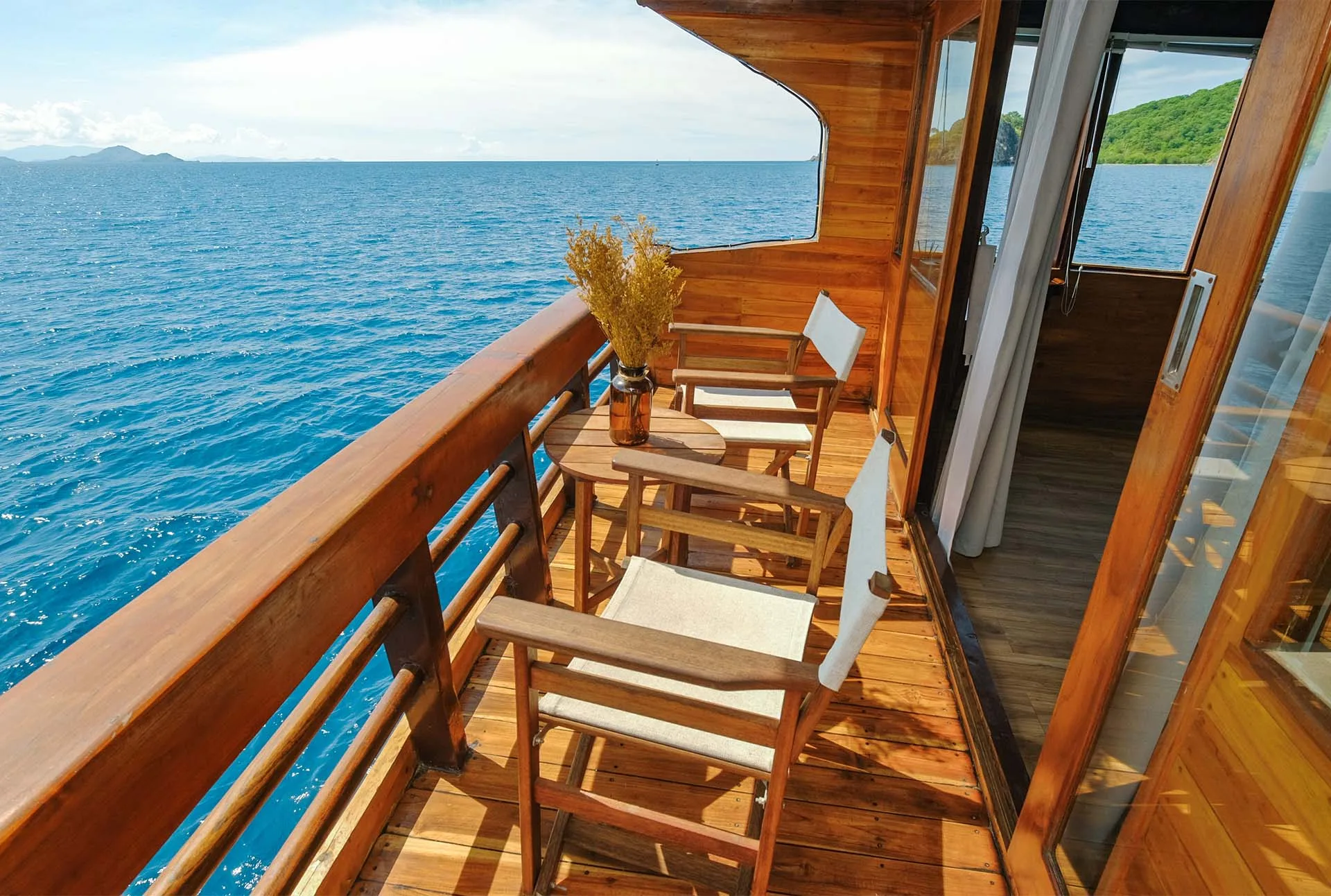 Balcony_Panoramic Suite Balcony 2